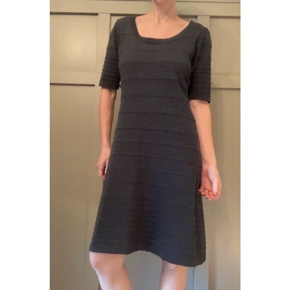 𝅺CALVIN Klein Ribbed Knit Sweater Dress in Charcoal Gray Size Medium - Picture 3 of 10
